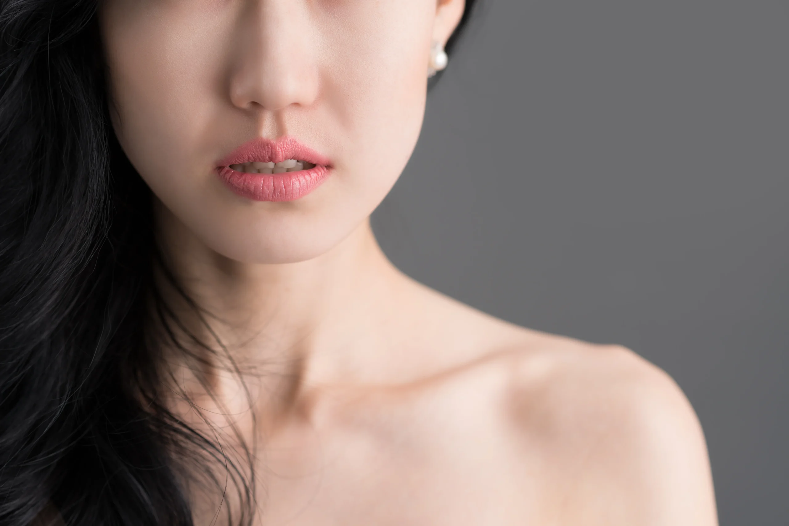 Décolletage rejuvenation with NeuvaDerm Treatment at Gentle Giant Care